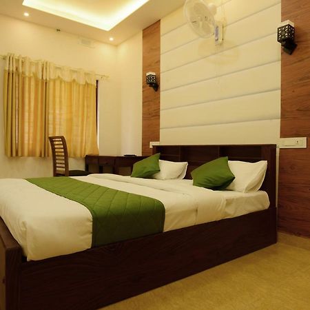 Annus Homestay Ramakkalmedu ภายนอก รูปภาพ