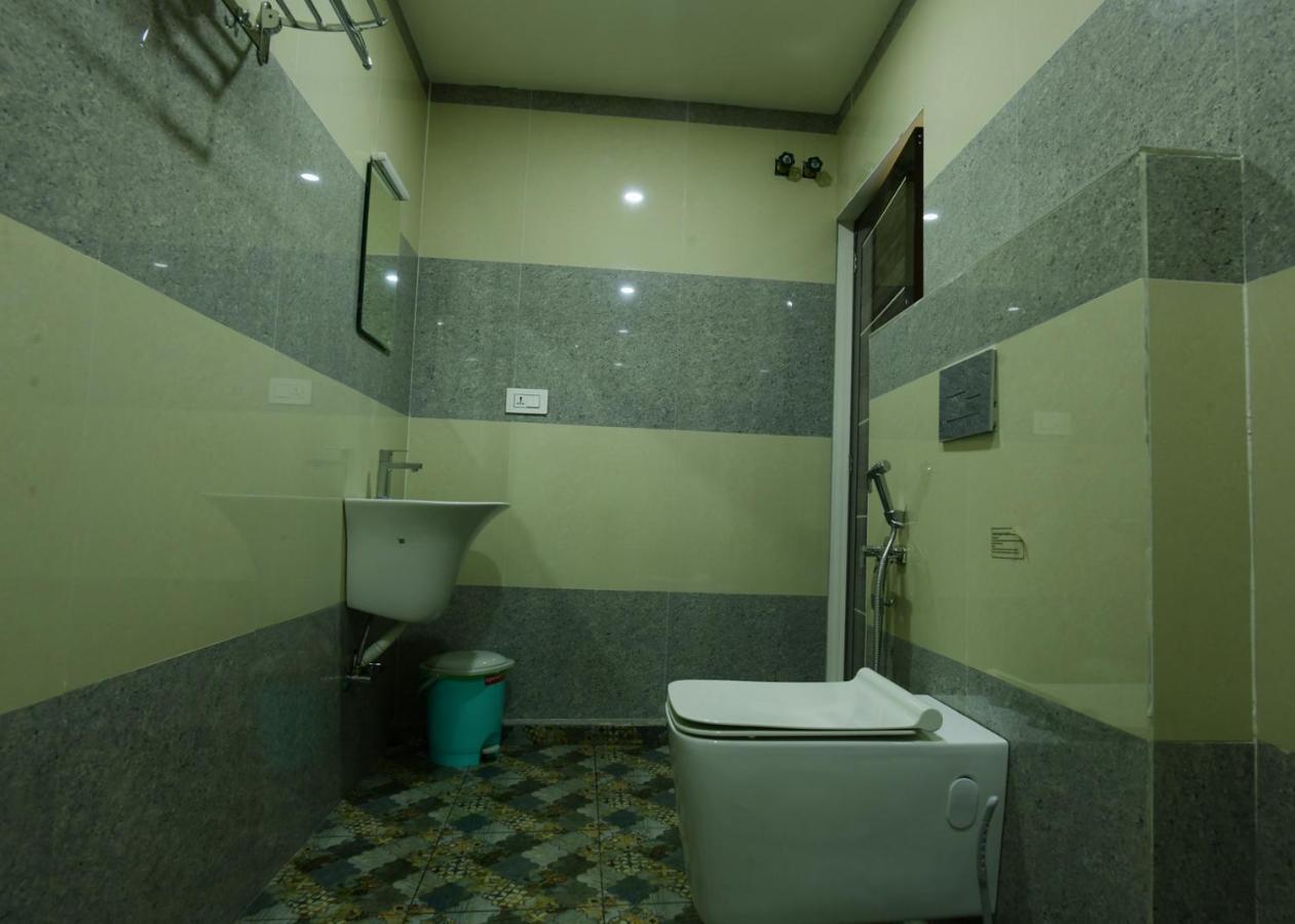 Annus Homestay Ramakkalmedu ภายนอก รูปภาพ